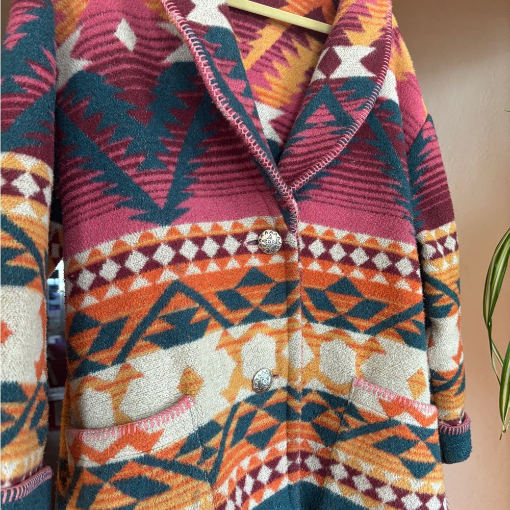 Colorful Geometric Patterned Jacket - Picture 2 of 3